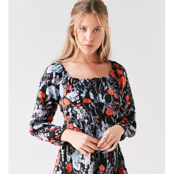 Urban Outfitters Dresses & Skirts - Urban Outfitters Floral Mini Dress